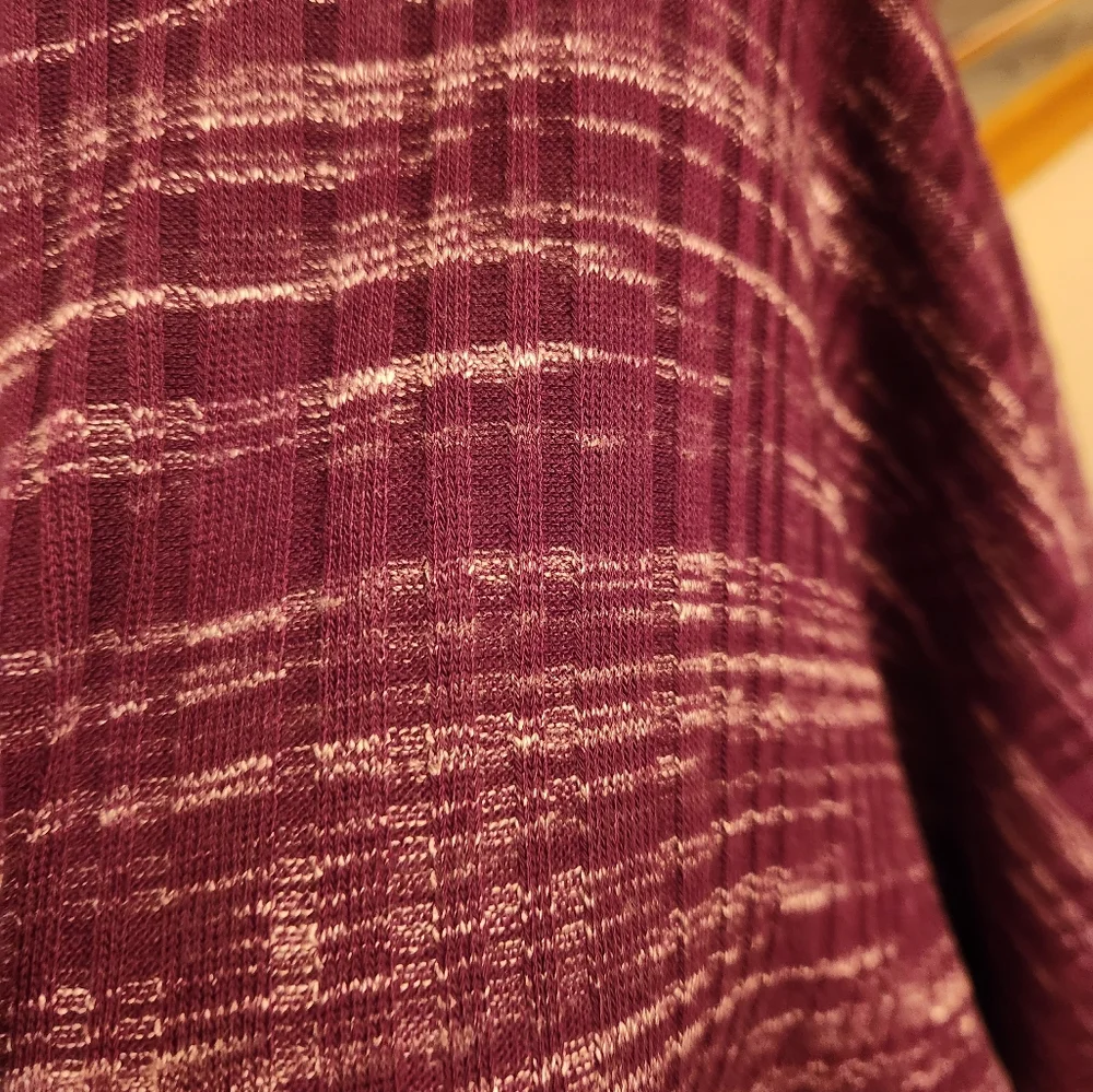 LuLaRoe Shirley - Picture 3 of 5